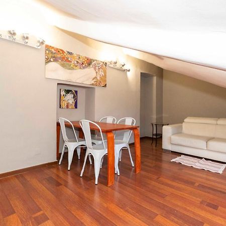 San Salvario Apt With Balcony تورينو المظهر الخارجي الصورة