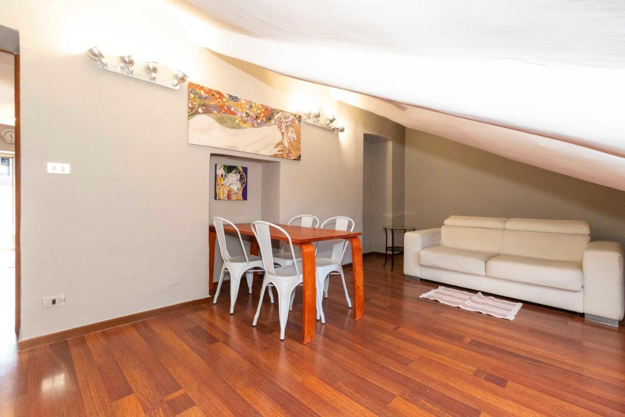 San Salvario Apt With Balcony تورينو المظهر الخارجي الصورة