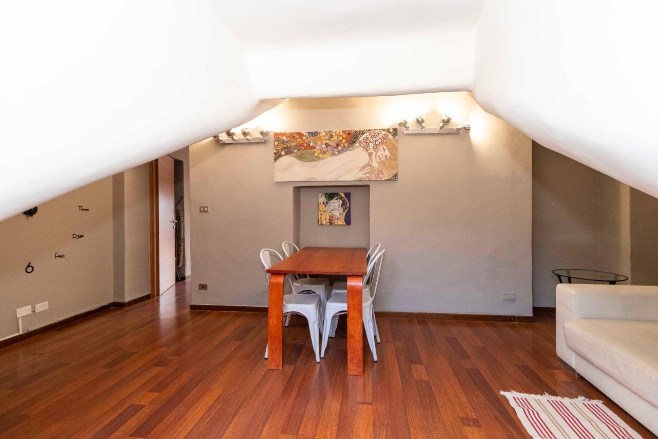 San Salvario Apt With Balcony تورينو المظهر الخارجي الصورة