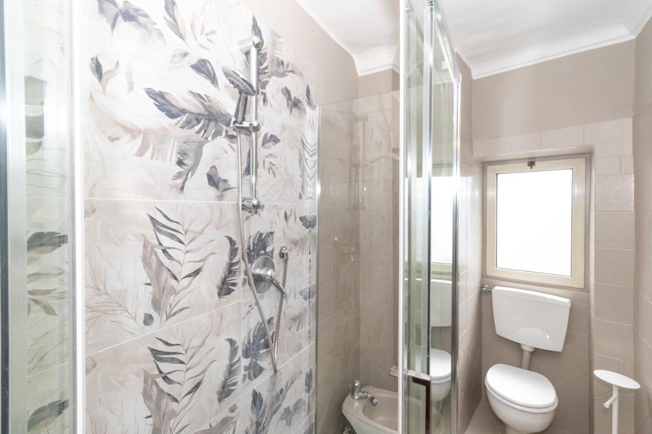 San Salvario Apt With Balcony تورينو المظهر الخارجي الصورة