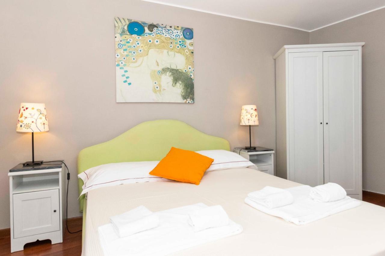 San Salvario Apt With Balcony تورينو المظهر الخارجي الصورة