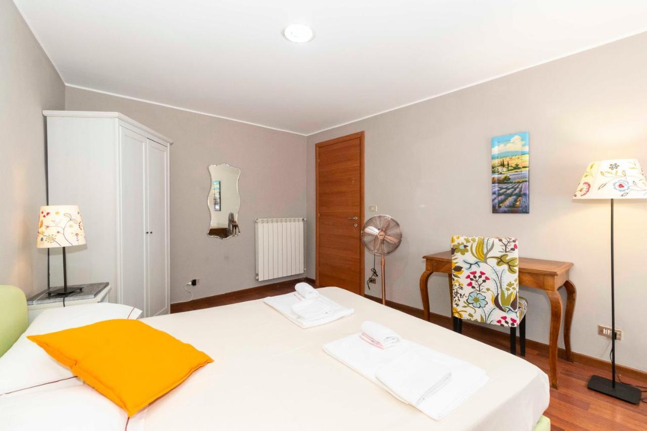 San Salvario Apt With Balcony تورينو المظهر الخارجي الصورة